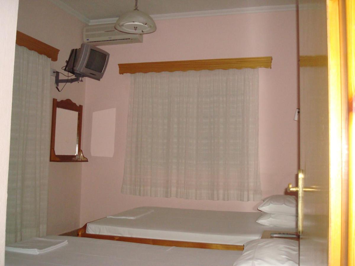 Hotel Filoxenia Neoi Poroi Esterno foto